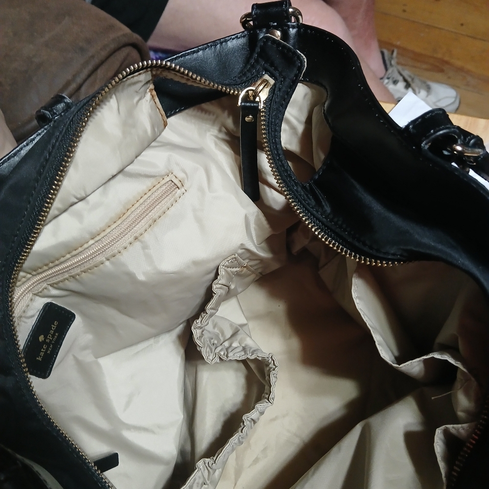BRANDNEW KATE SPADE PURSE - Picture 5 of 16